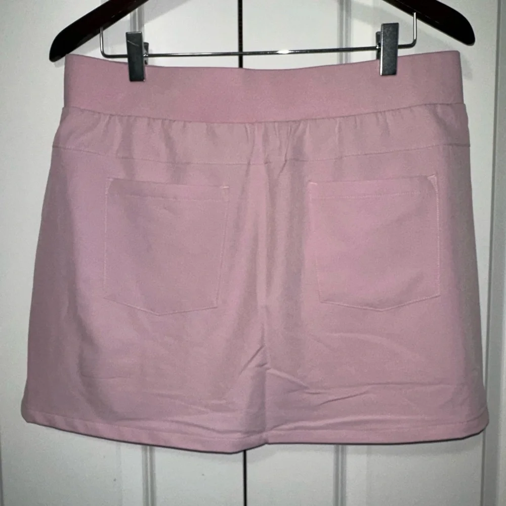 Yogalicious Tennis Collection Citylite Hailey Skort L NWT 58$ Retail - Picture 4 of 4